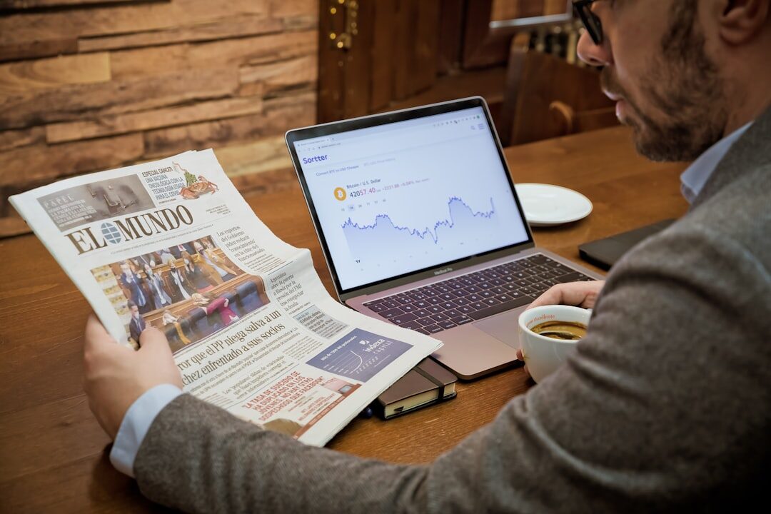 Modern journalism trends with digital devices and newspaper